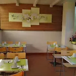 Butterfly Pensionat 3*
